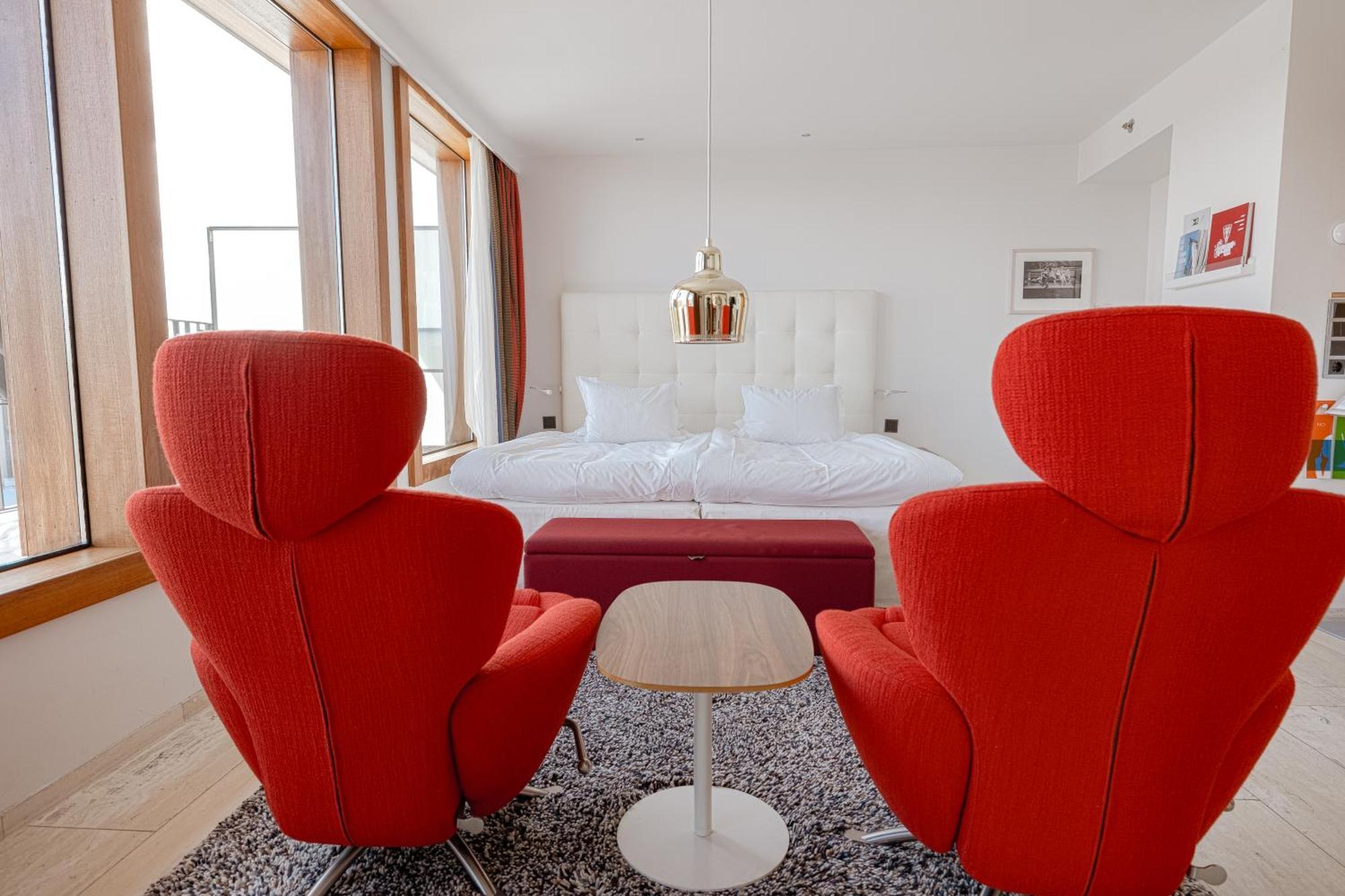 Avalon Hotell