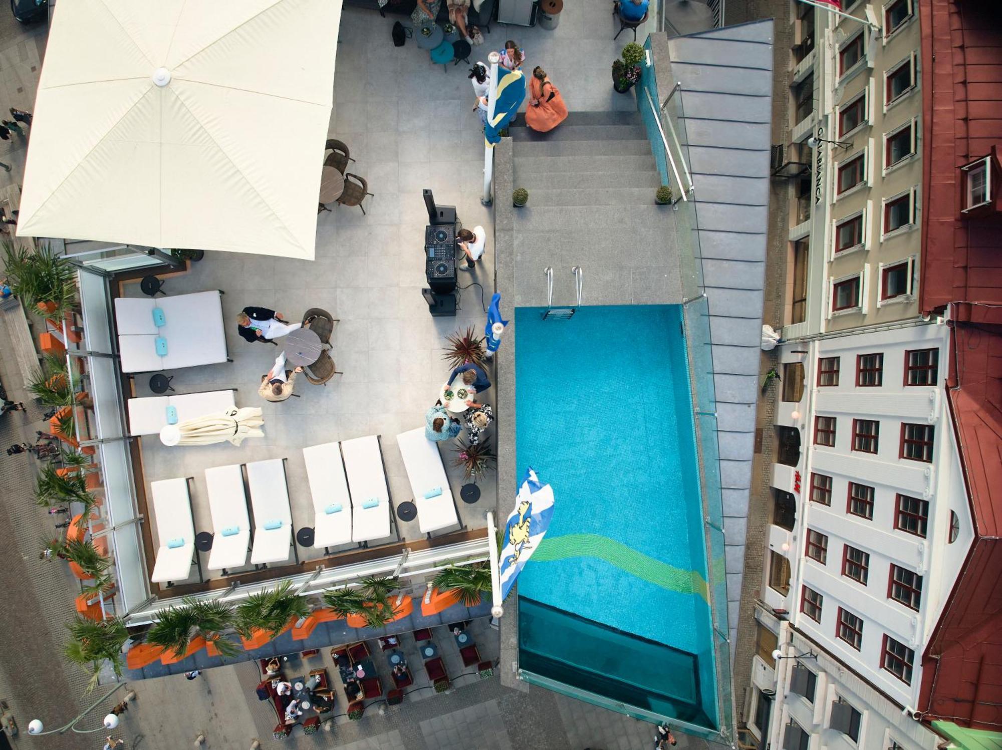 Avalon Hotell 4*